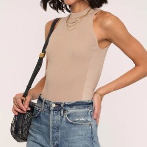 𝐍𝐖𝐓 | Heartloom Fennell Tank